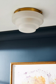 Lámpara de techo Capigia de cristal esmerilado y metal en capas – Estilo moderno para dormitorio y pasillo